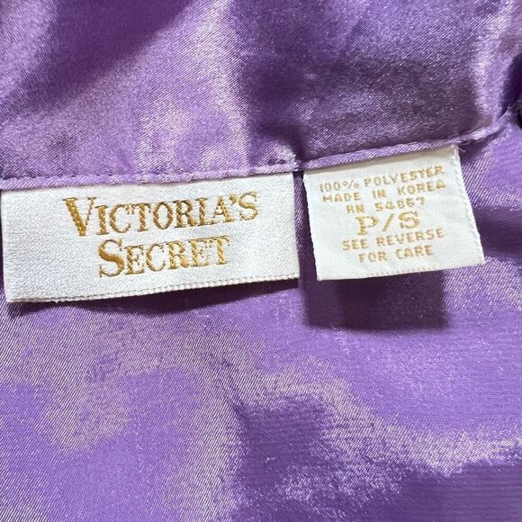 VTG Victorias Secret Purple Night Shirt Satin Gold Label‎ - Picture 5 of 5